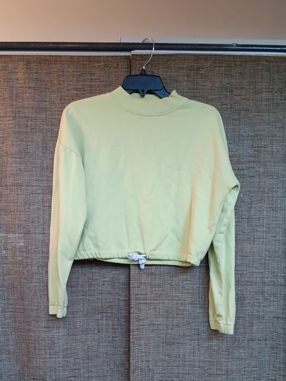 H&M Cropped Drawstring Sweatshirt - Pale Yellow Green